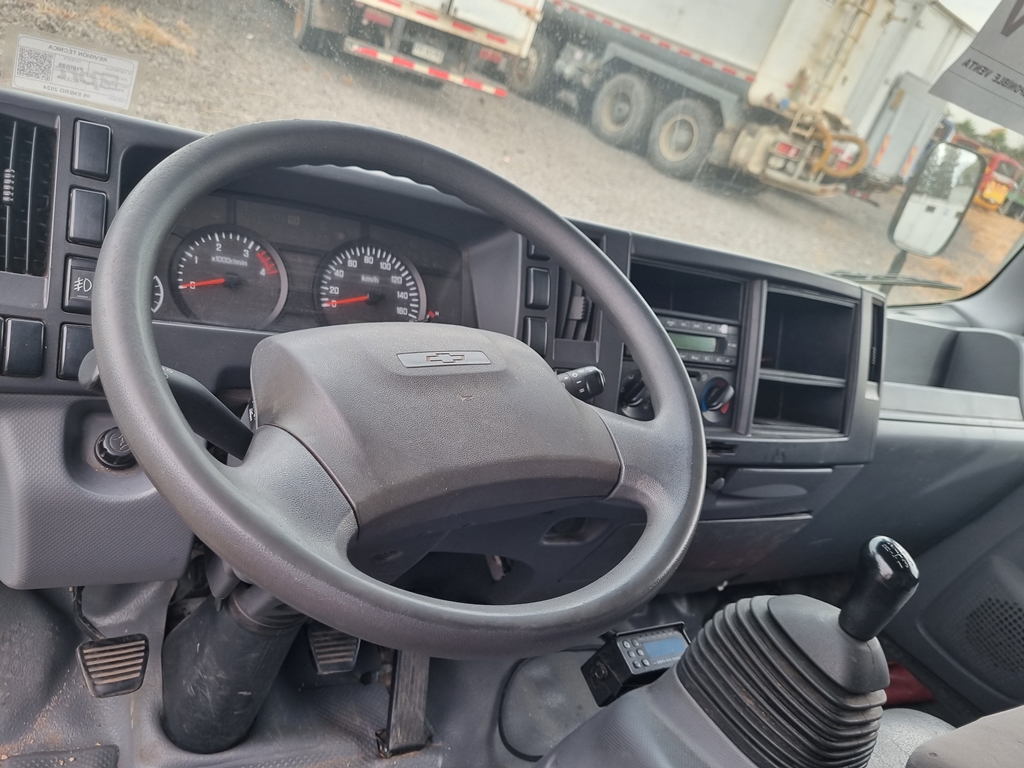 CHEVROLET NPR 715 ES 2021