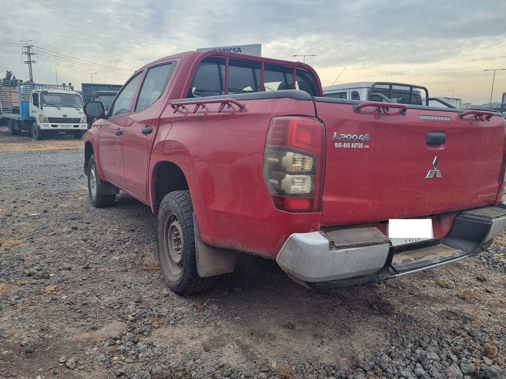 MITSUBISHI MOTORS L200 4X4 MEC, KATANA, D/CAB 2022