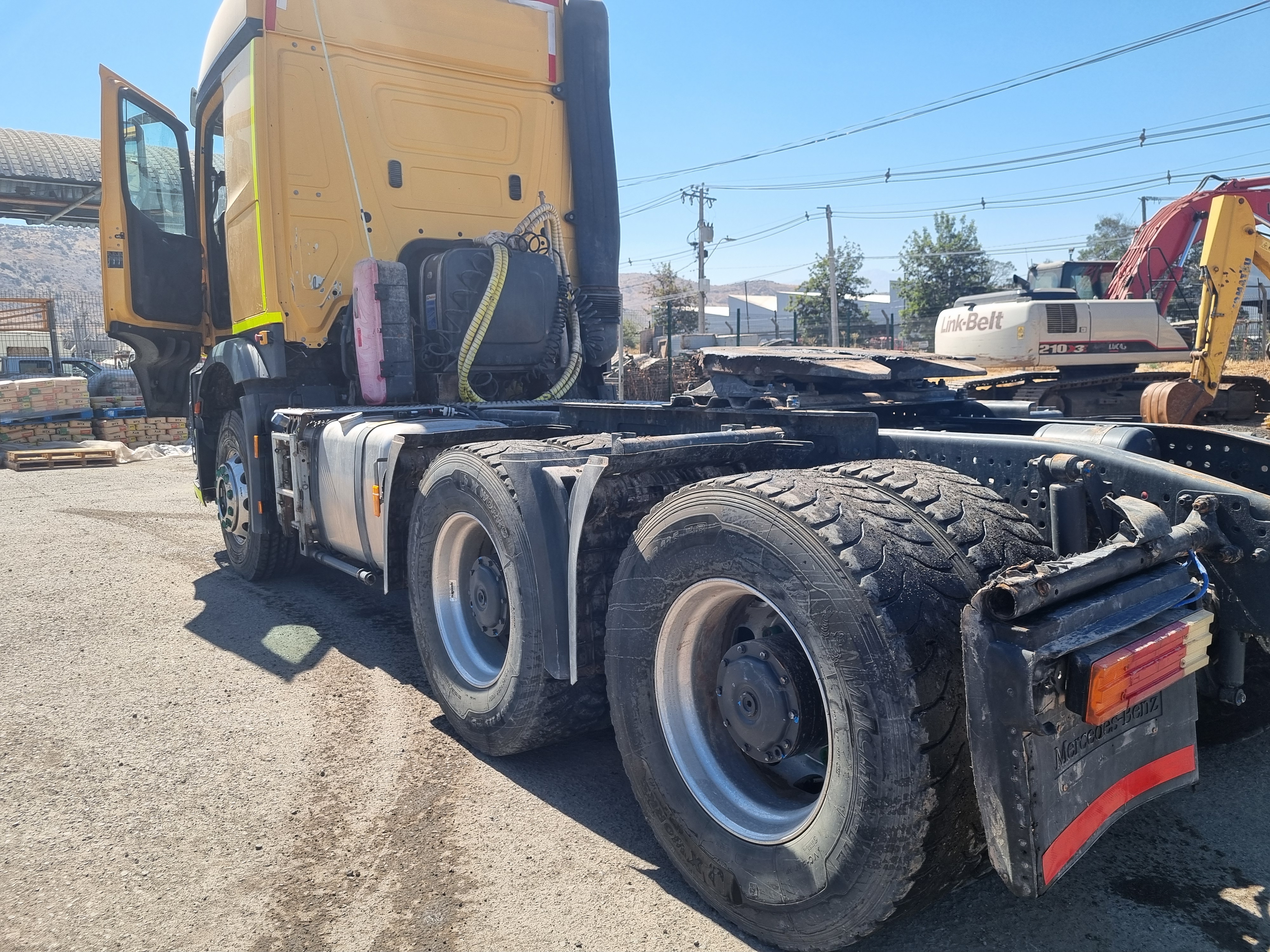 MERCEDES BENZ ACTROS 2645 2023