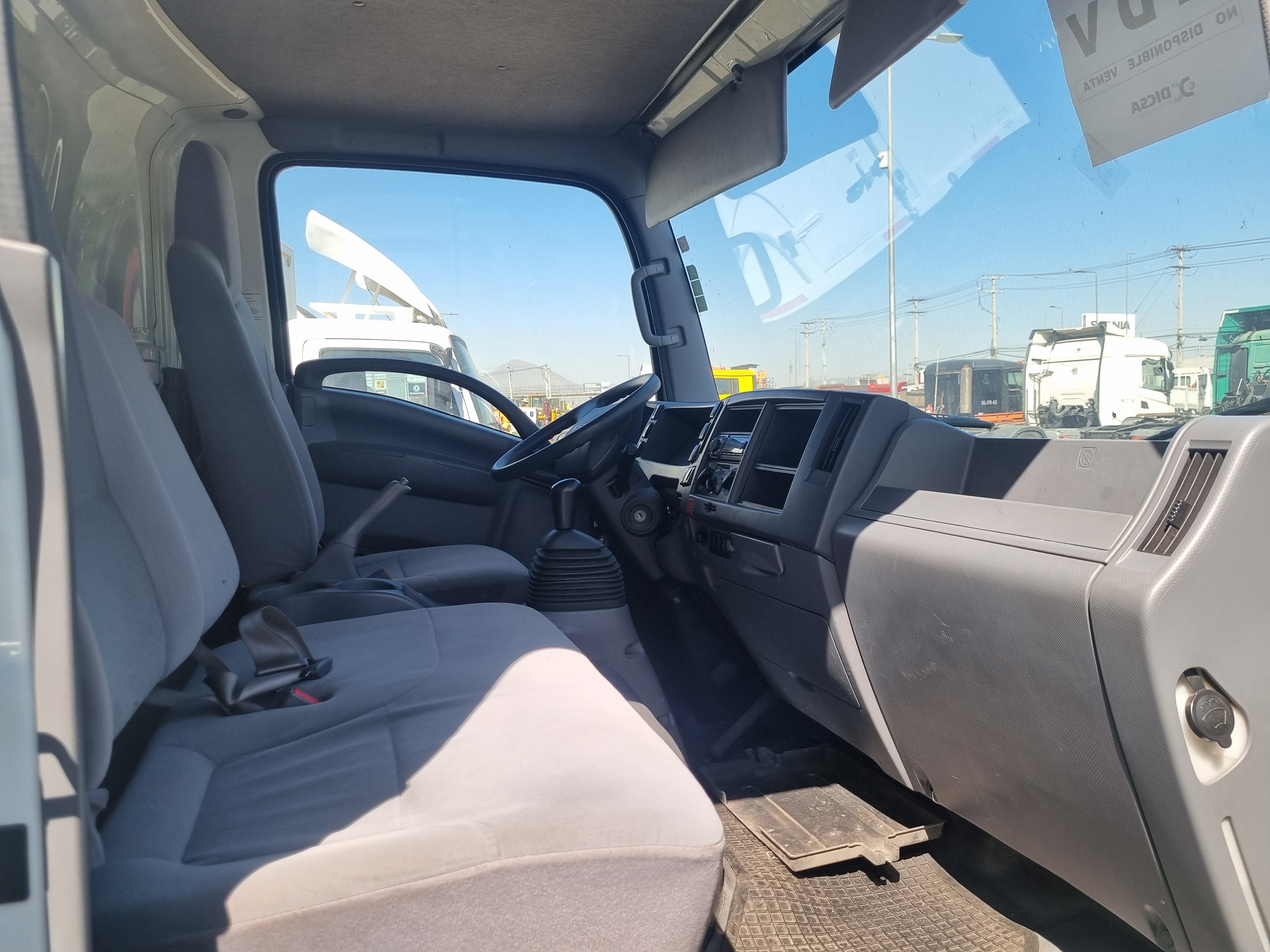 CHEVROLET NPR 715 ES 2024